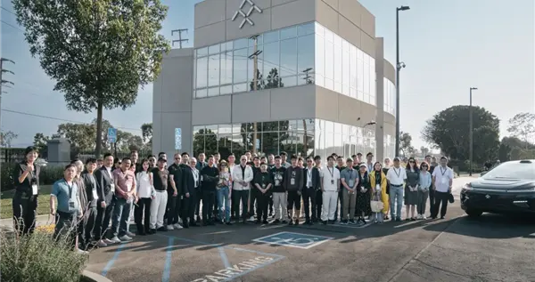 展示的FF91起火爆炸！法拉第未来洛杉矶总部两层小楼被烧