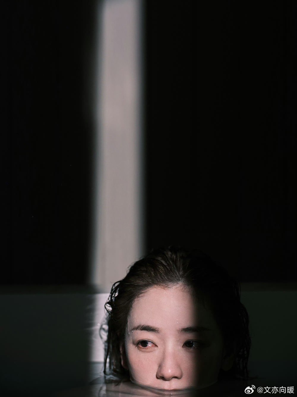 刘雅瑟幻视海的女儿 瞧呀，刘雅瑟出发图简直是惊艳炸弹！水汪汪眼神带着破碎感，仿佛