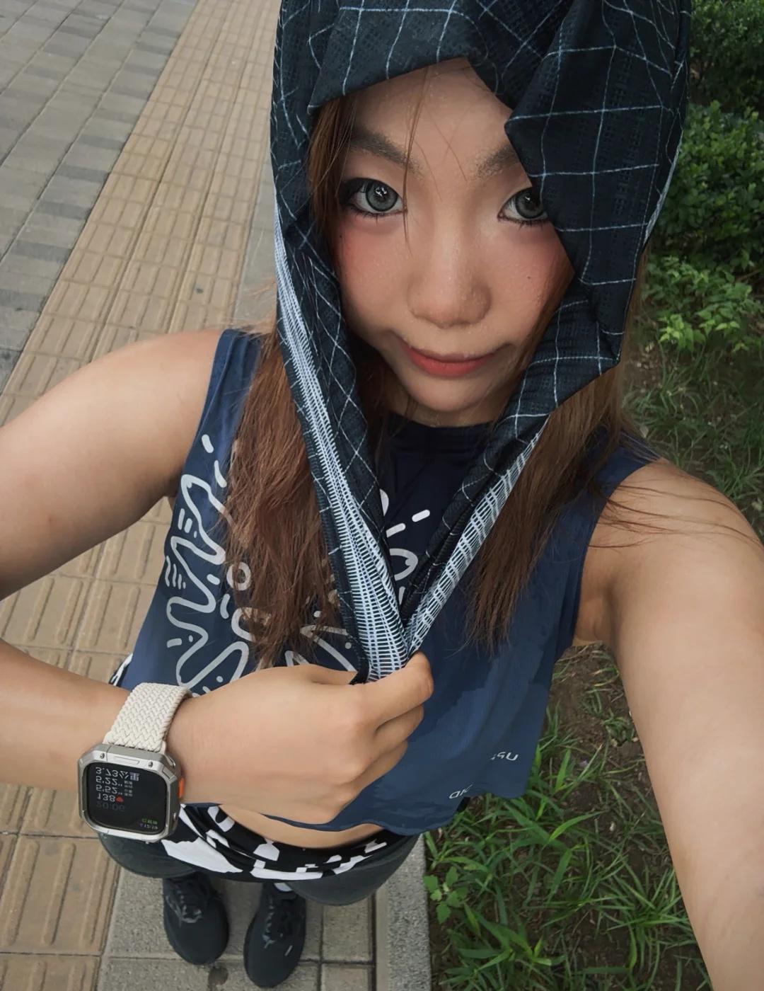 疏于更新 但勤奋运动
-
马上要迎接我最亲爱的7月
-
回看6月状态也是不错的