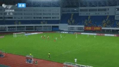 马晓旭挂帅的中国U17女足首秀太惊艳了，面对皇马U17女足，国足直接交出了碾压对