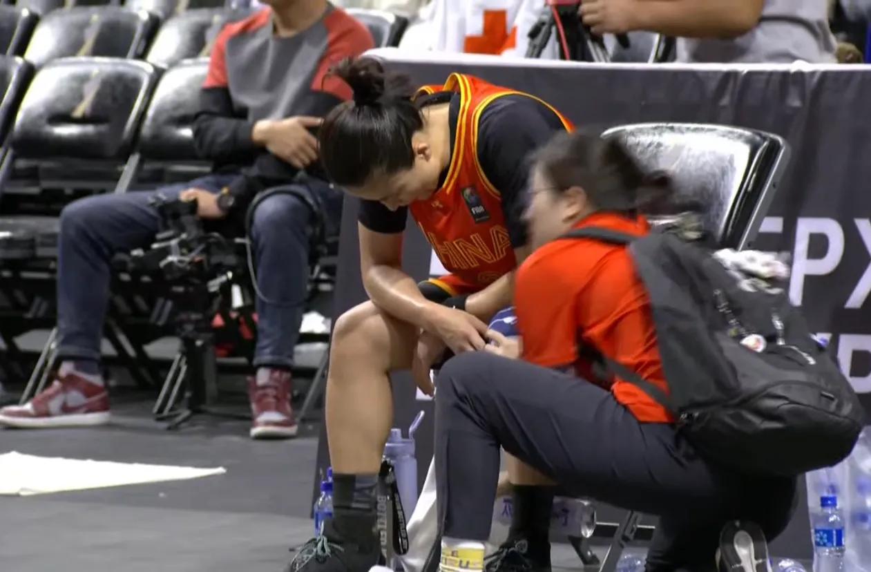 FIBA3x3女子系列赛年度总决赛半决赛，中国VS法国，三人出战（陈玉婕因伤缺阵