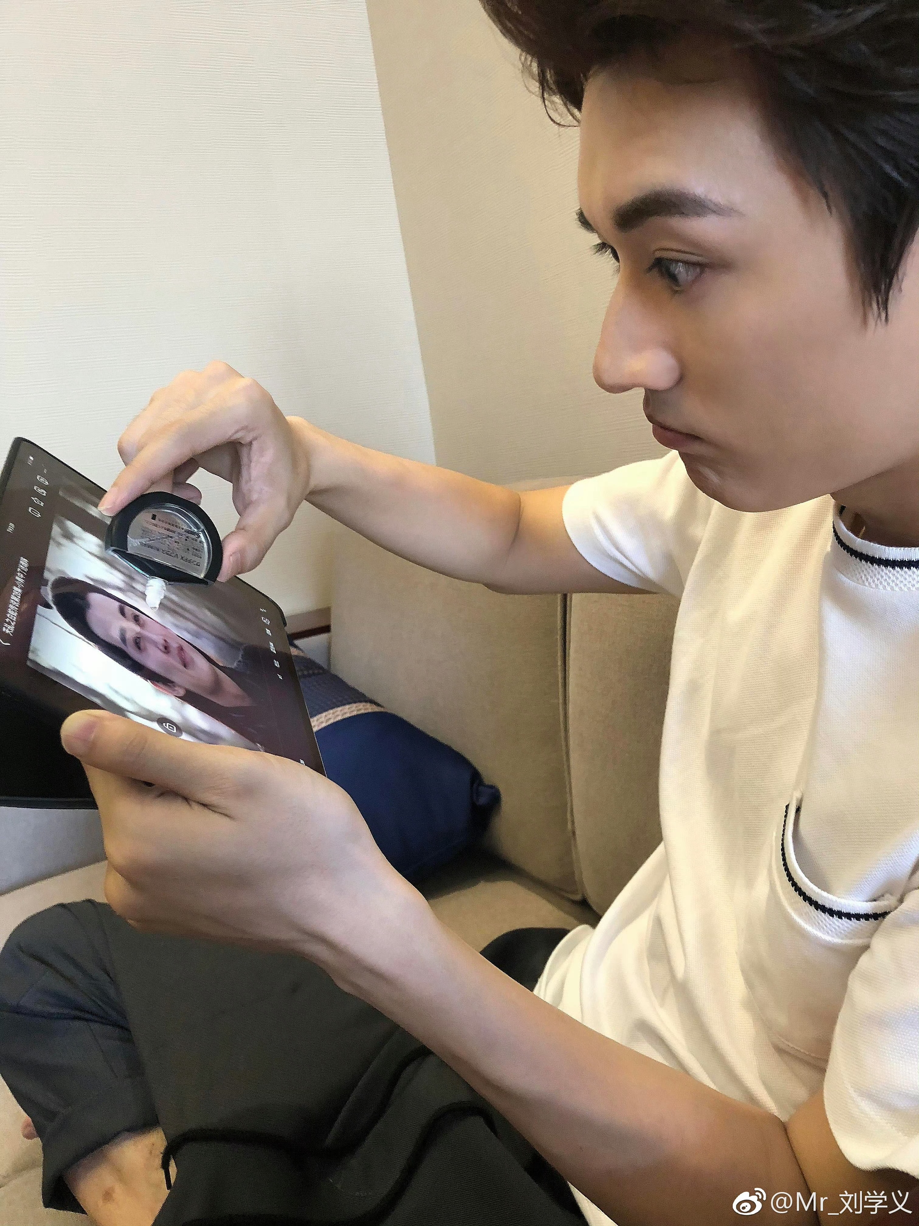 这组图八年了耶