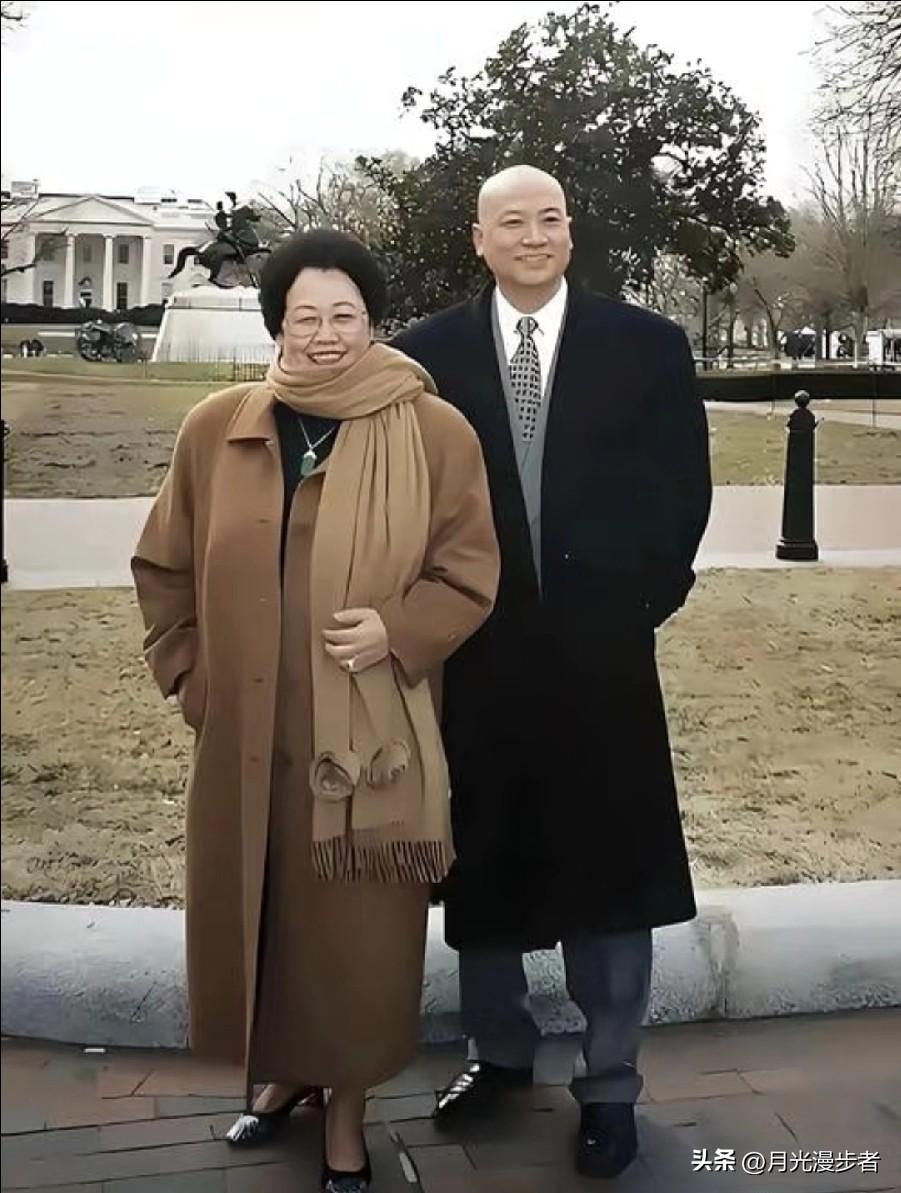 你可以说迟重瑞长得帅，
也可以说他专情，
但有一点你是不得不承认的，那就是他这段