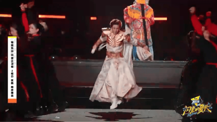 #刘宇侧手翻#一瞬侧空翻，尽显英雄本色！刘宇在《三国恋》中的表演，铠甲闪耀，动作