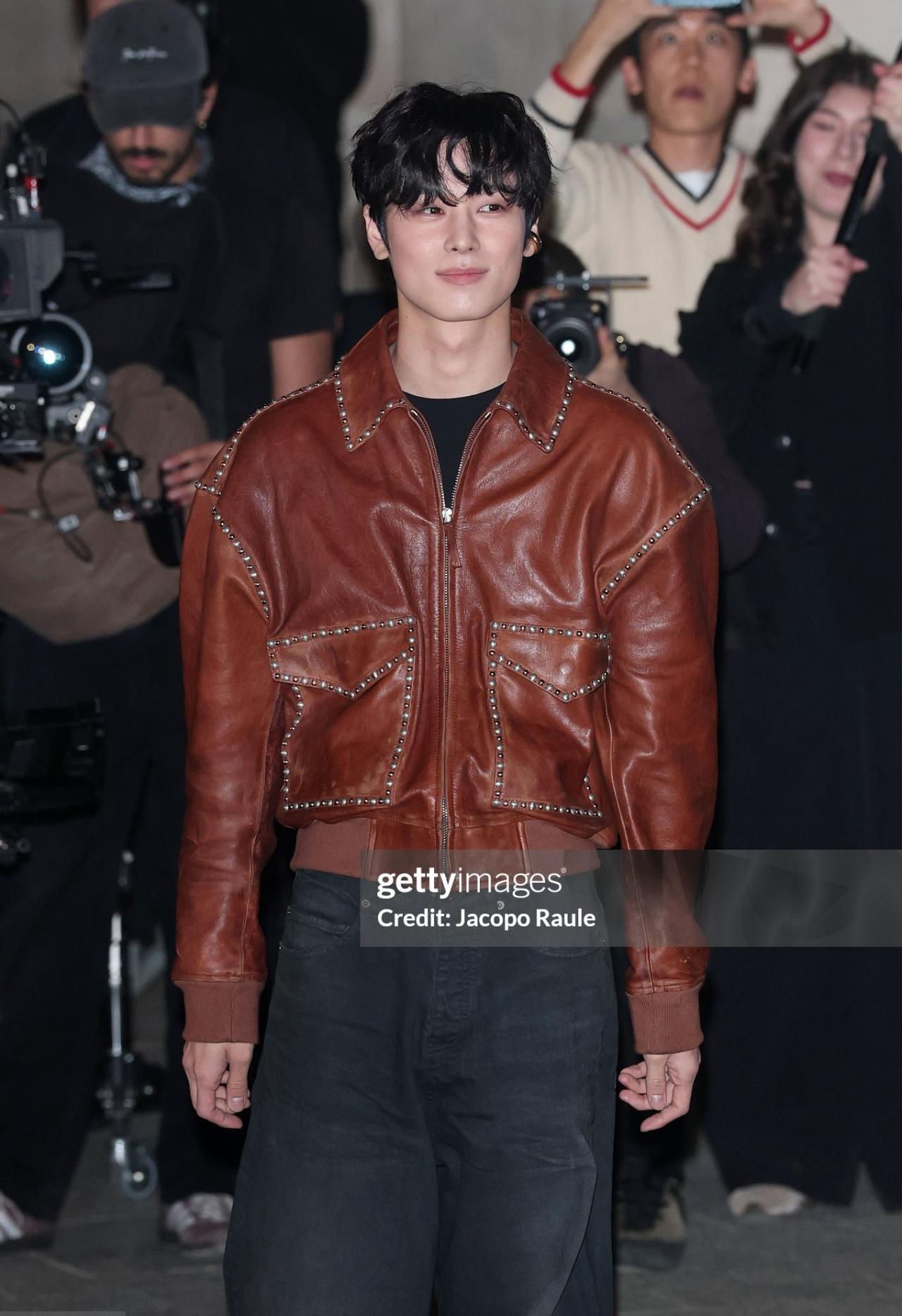 Juyeon 李柱延｜巴黎世家大秀 

李柱延亮相Balenciaga 2026