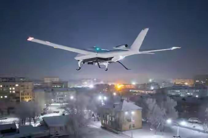 一夜之间，280架无人机突进俄罗斯腹地，防空警报从边境响到莫斯科

乌克兰这次搞