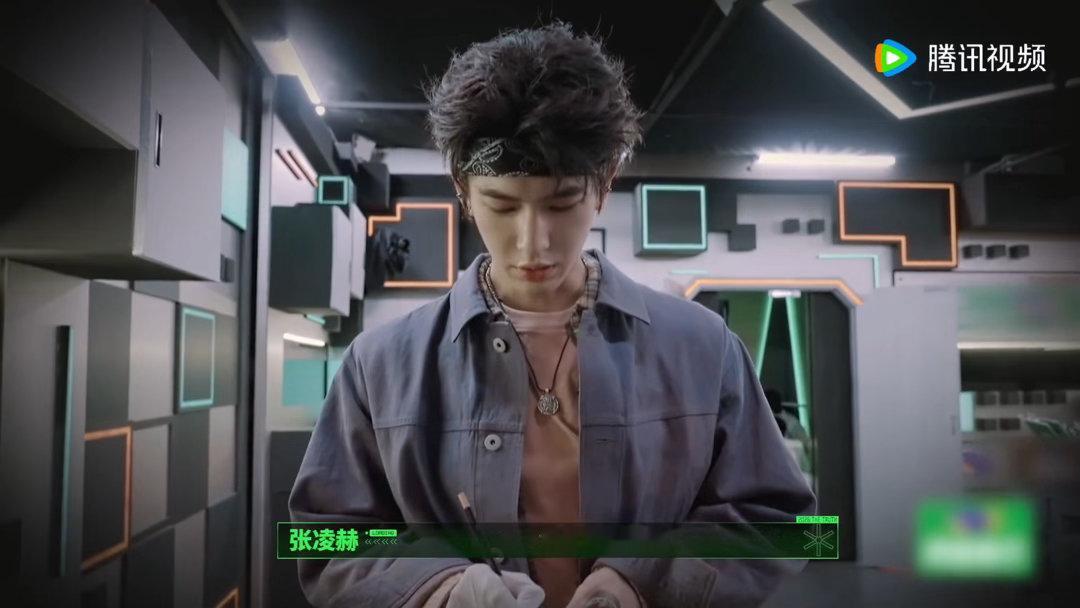 张凌赫送点吃的喝的进来张凌赫爱吃的人最朴素的愿望开始推理吧张凌赫发现节目里的推门