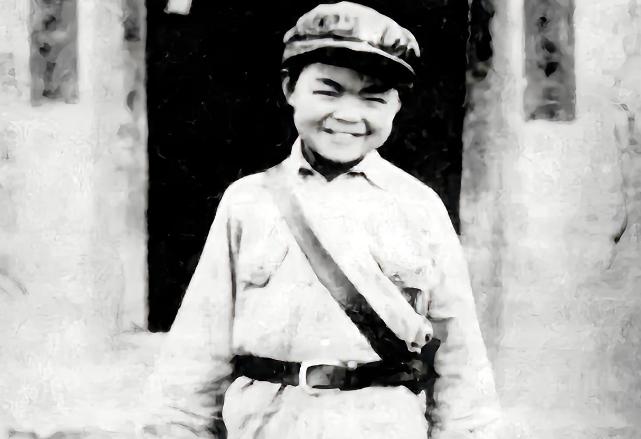 1955年，29岁的向轩被授予中校军衔，阅档首长看到他履历表上的“军龄22年”，