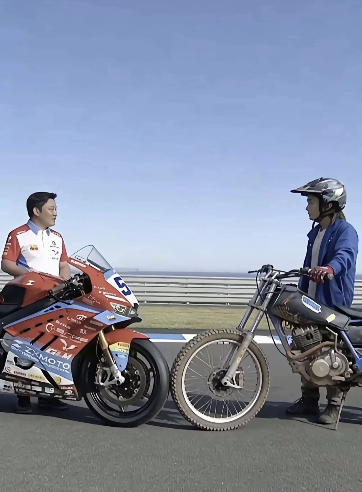 张雪机车第一给大家直观展示张雪昨天晚上赢比赛时和对手的差距：你没看错，前面是张雪