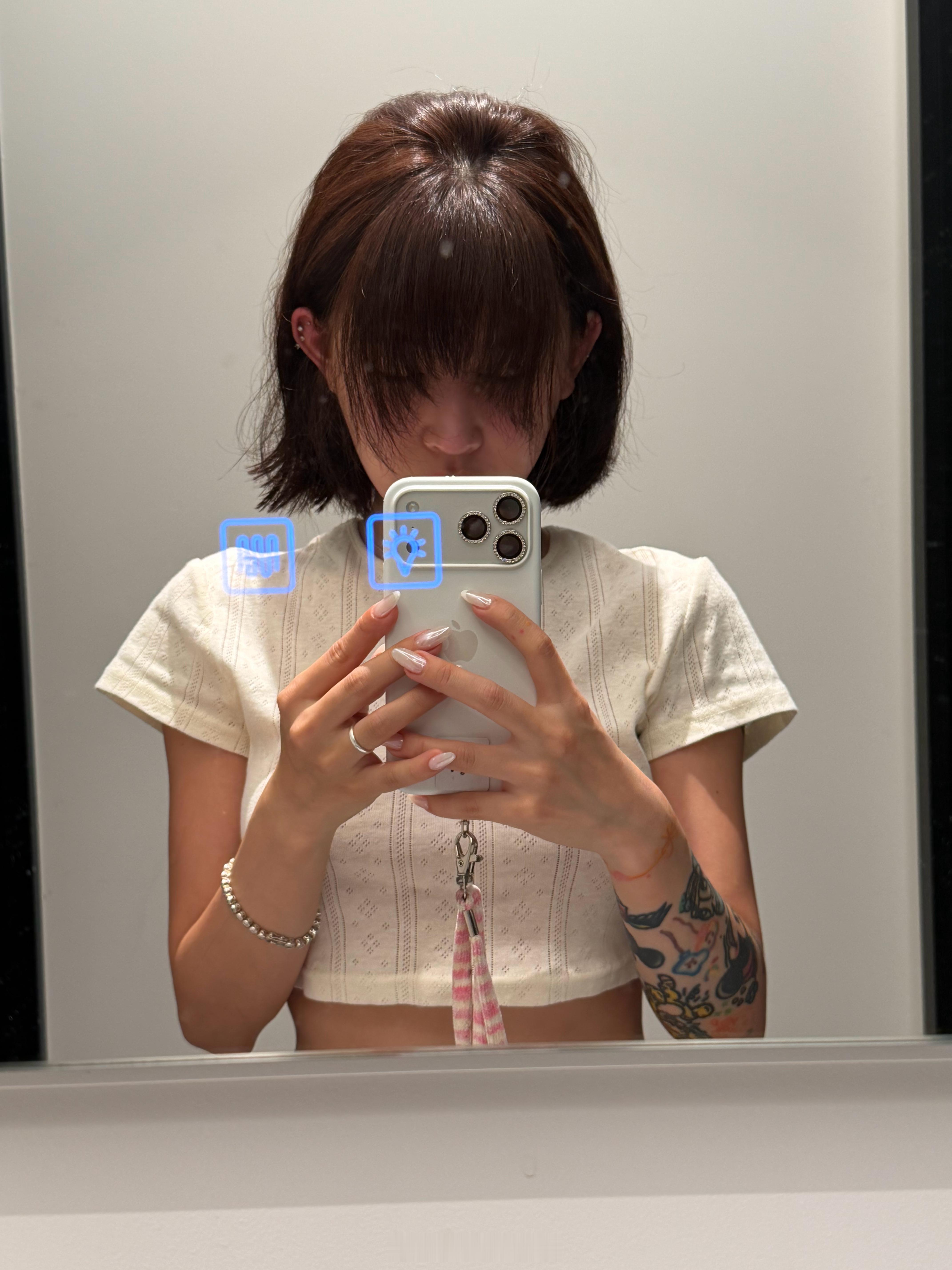 每次洗完头我都会鬼火冒三丈 避个雷吧 