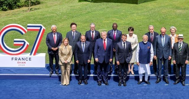 G7 法国 峰会声明“反对片面尝试改变 东海 、 南海 和 台海 现状”，虽是老