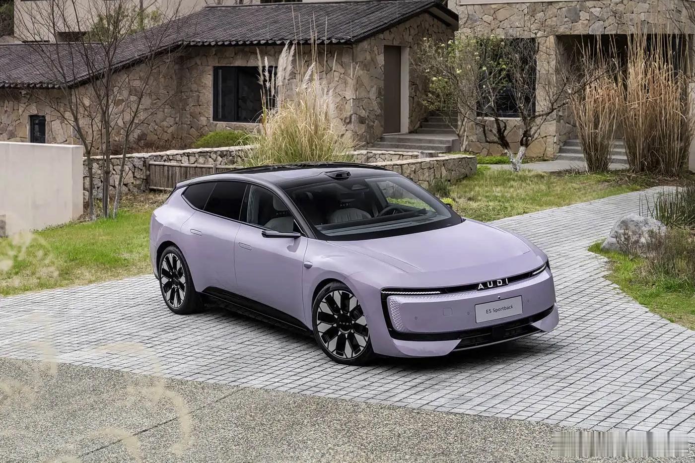 相比起新势力，上汽奥迪AUDI E5 Sportback的首轮OTA更新有何不同