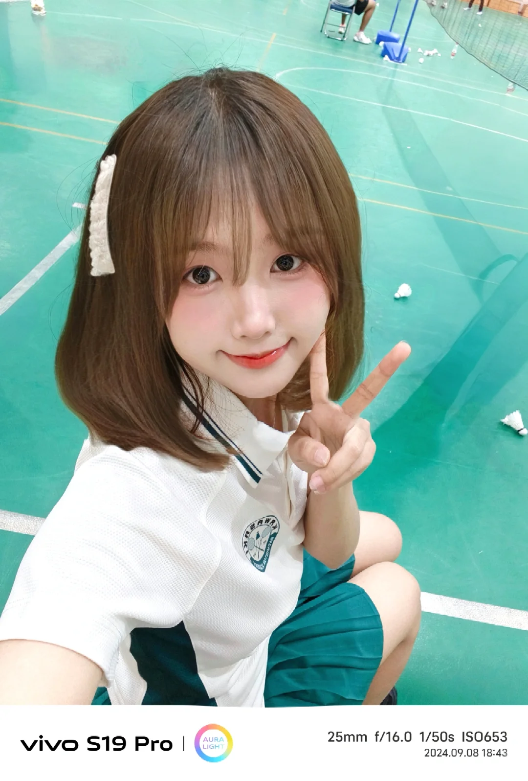 论文暂停，今天是羽球人