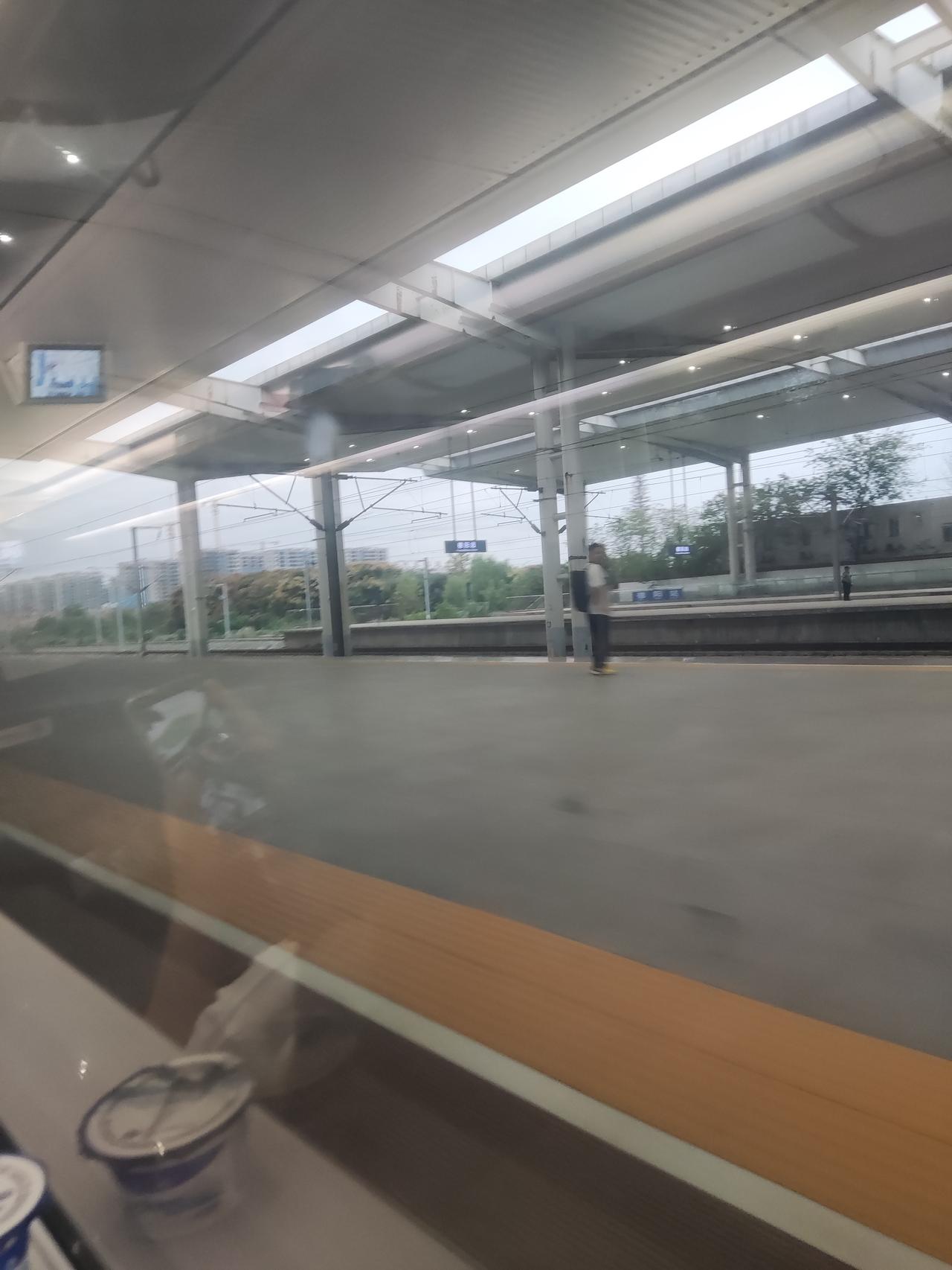 关于携程，有话要说。
其实问题的关键在于，这些所谓的OTA获取了你太多的个人信息