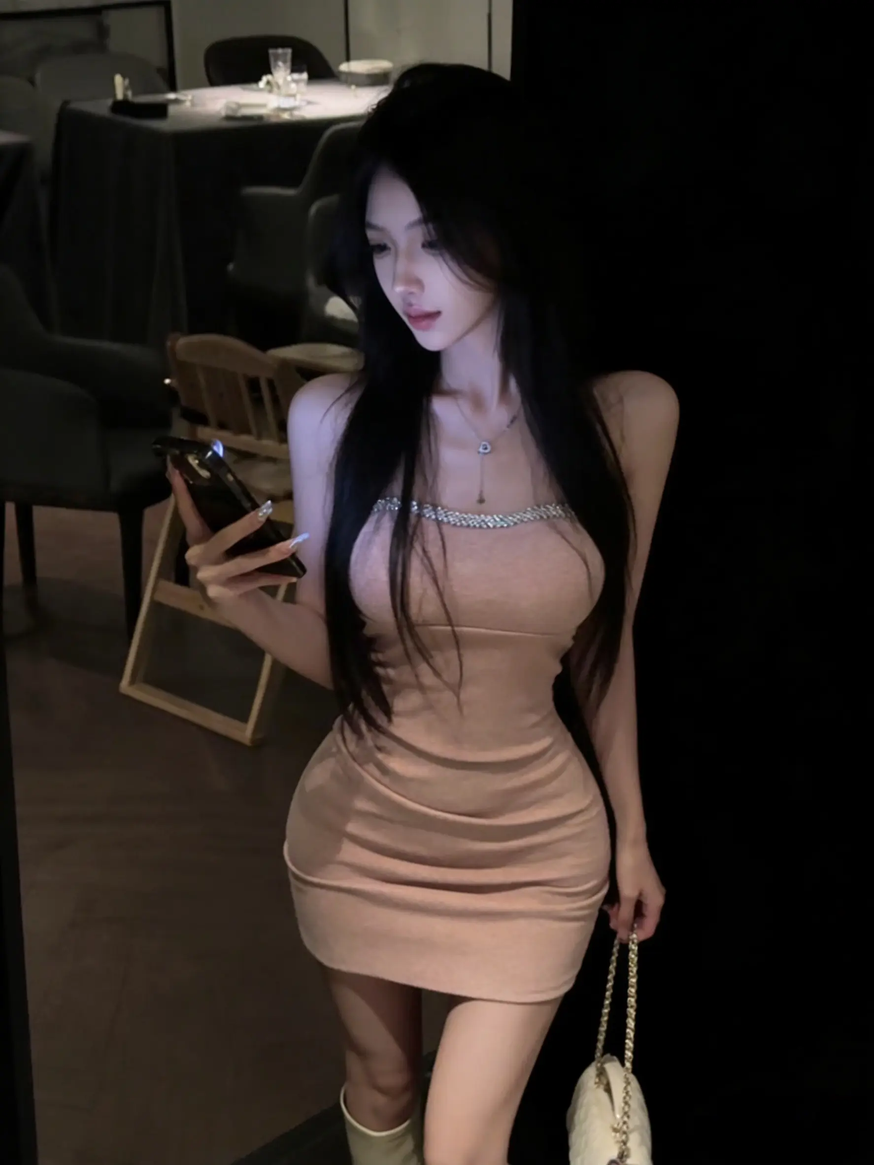 御姐 纯欲天花板 人间水蜜桃 初恋裙 包臀裙穿搭