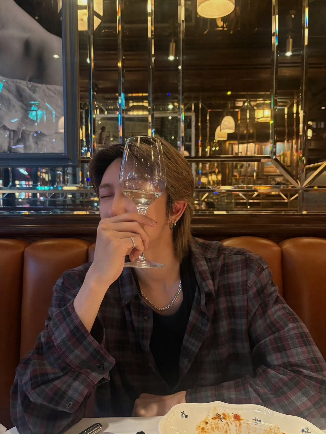 徐明浩 ♾️小咪来也 小猫才不做选择，drink和wink两个都要😽 ​​​