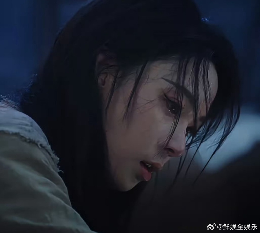 陈瑶九门落泪镜头陈瑶这个后空翻 谁还没看这个！！陈瑶落泪镜头太刀了 