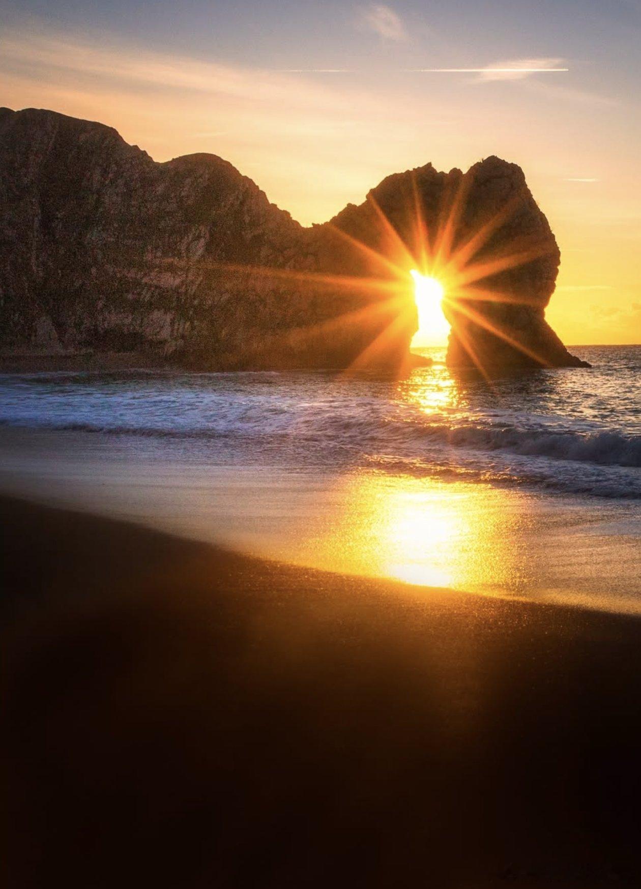 《挽救计划》结尾波江座星球上的取景地杜德尔门的日出 