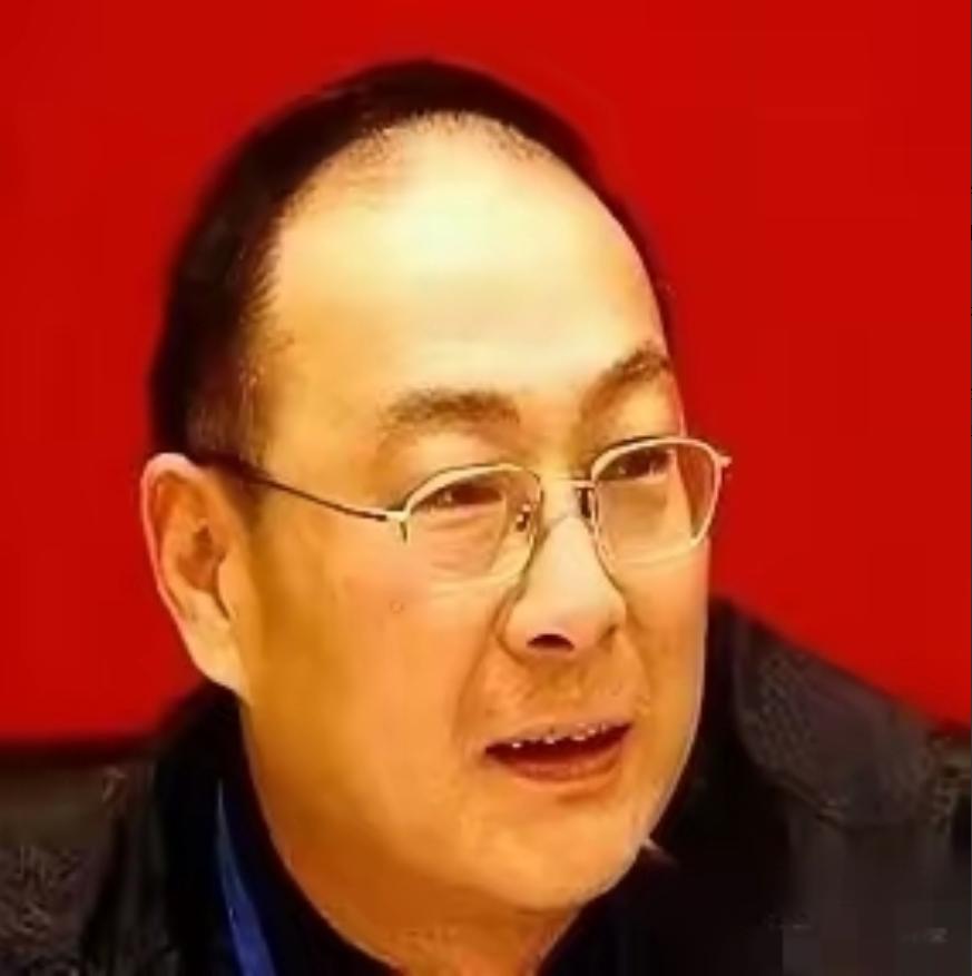 有种感觉，暴风雨前的宁静，马上就要被撕开了。

2026年是关键一年，咱们的经济