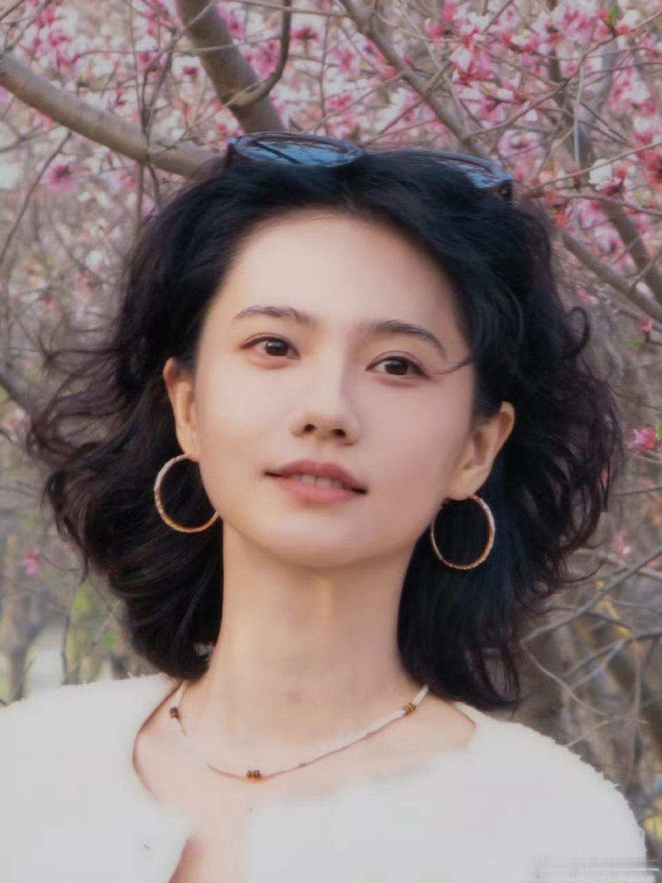 520明星发红包 520最该蹲的地方是哪里？是这16位明星的微博主页！从下午13