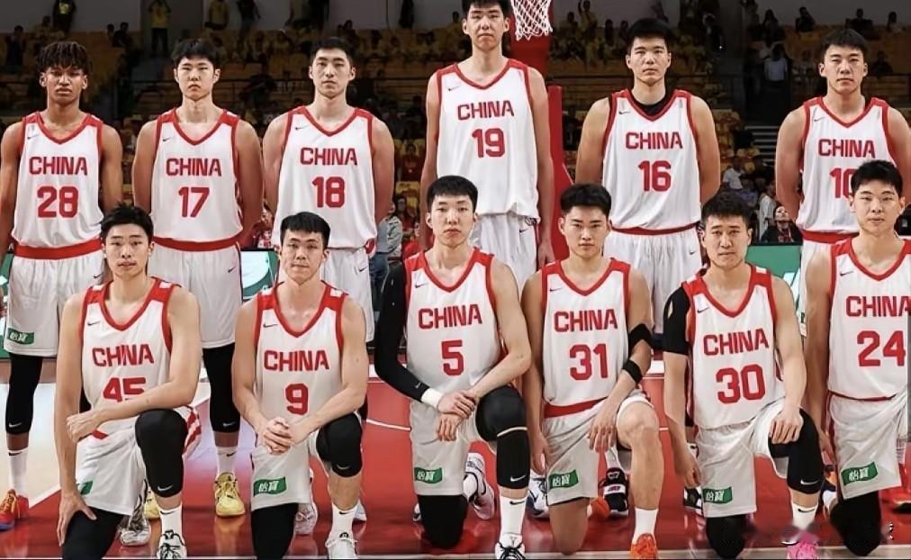 如何看待中国男篮长沙热身赛，主要是检验短训营的训练成果。目前看来总体可以接受。中