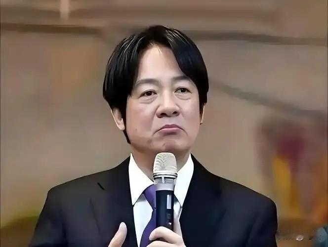 就在刚刚，

台“民进党当局”发表声明，

4月15日下午，台湾地区立法院长韩国