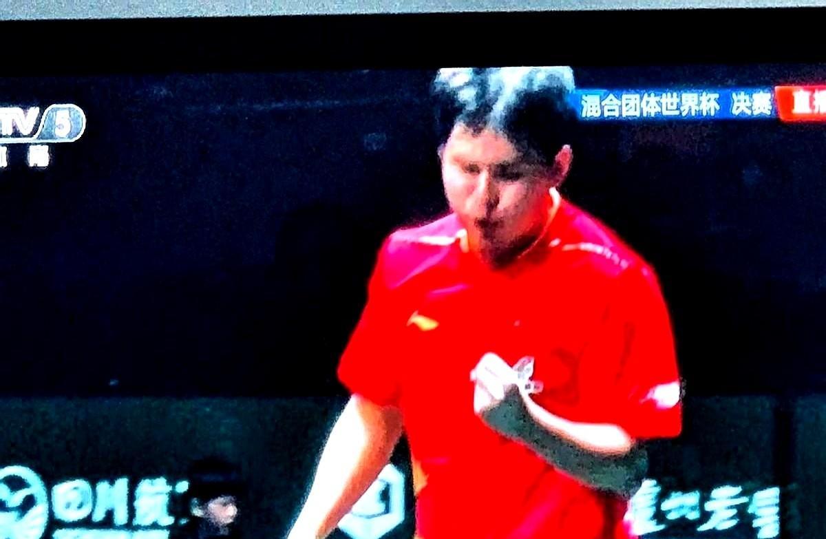 那个每次碰张本智和就手抖的运动员，兰州站3-2绝杀后甩下一句话：我终于干掉了心里