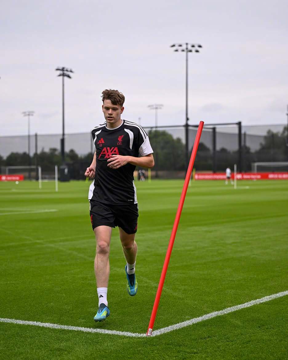 新学期 新气象😁活力满满奔向季前赛集训⚽🔜利物浦 利物浦
