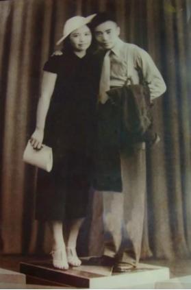 1938年，周恩来派王曼霞打入国民党高层。谁知，她却嫁给蒋介石心腹陈尔晋，身份将