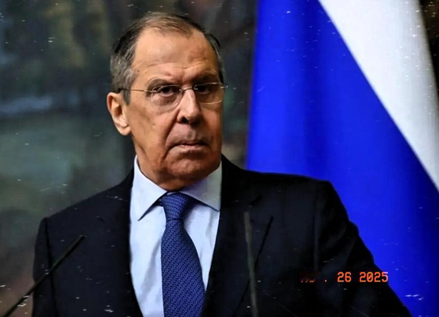 很多人以为俄罗斯快被俄乌战争的放血槽给拖垮了，错！这完全是西方一厢情愿的意淫，压