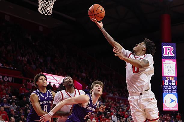 罗格斯大学坐镇主场经过加时苦战后以77比75战胜了西北大学。本场比赛后，罗格斯大