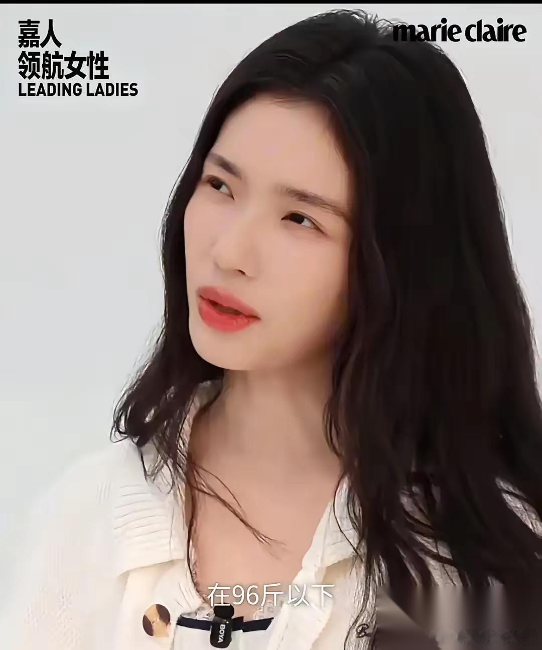 林允这是整容失败了吗？越看越觉得奇怪！ 虽然林允不算是娱乐圈的大美女，但她的颜值