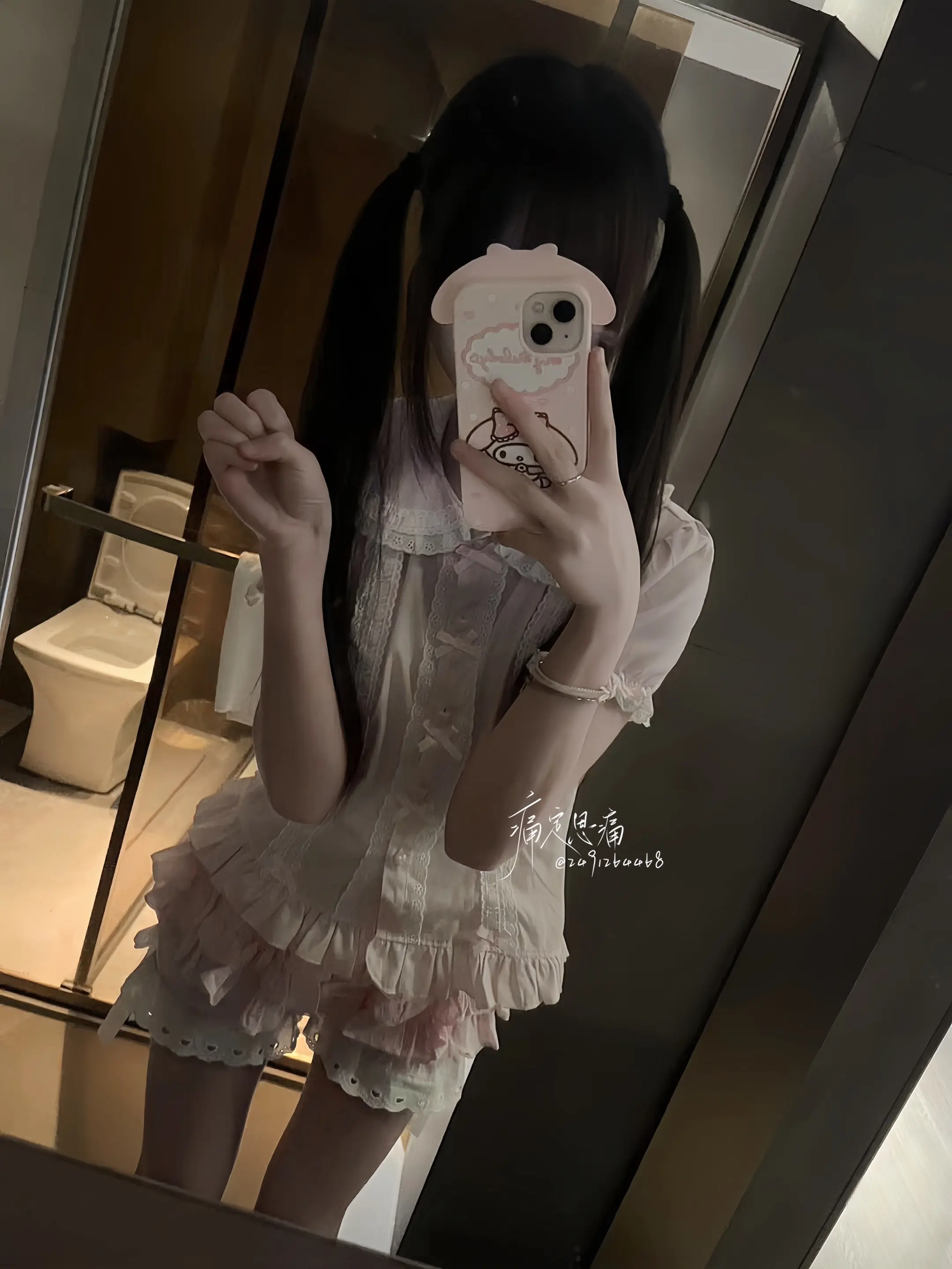 我爱你呀(♡>𖥦<)/♥ 你为什么会觉得我不爱你呢 我无时无刻都期待...