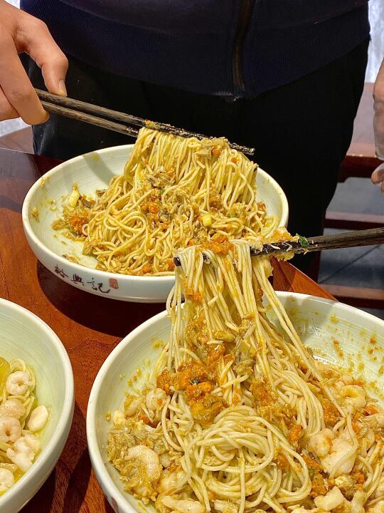 上海人压箱底的宝藏面馆！就在南京路步行街