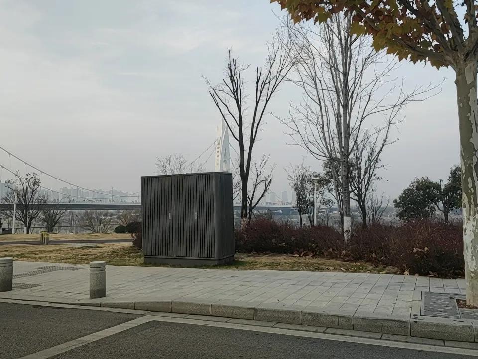 首先由马牧童老师做“从以物为本到以心为本”讲座，特别强调了五个要点，帮助大家理解