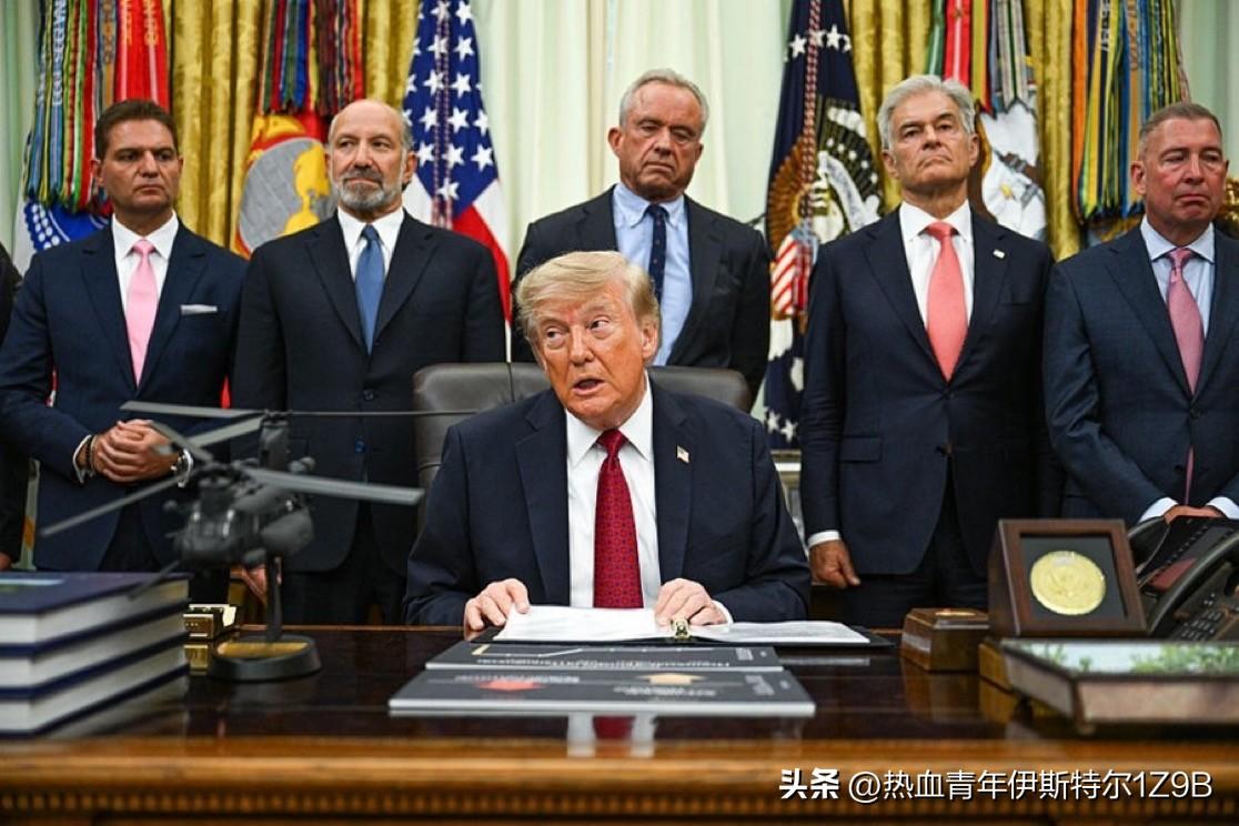 突发新闻：

特朗普已私下与高级顾问讨论结束与伊朗的战争，并倾向于宣布战争结束—