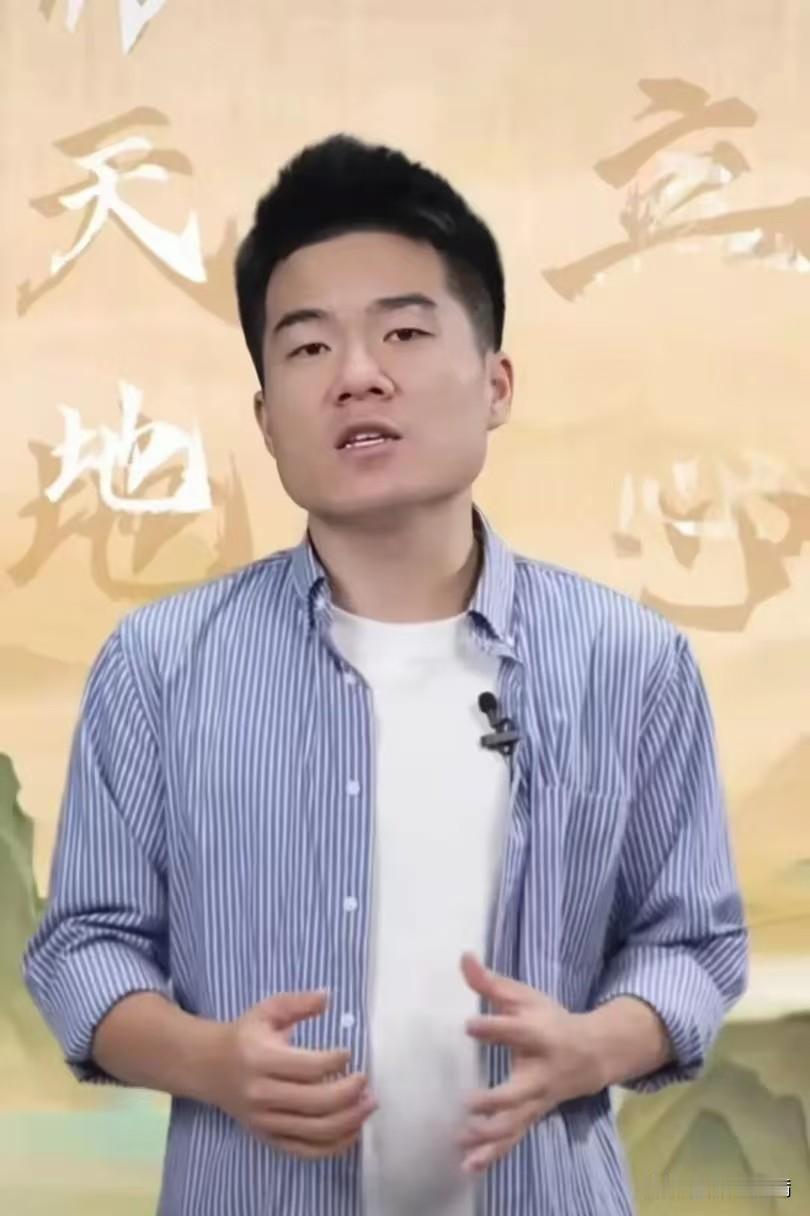 董宇辉说"我在北京没朋友"的时候，
很多人不信，我也不信，
毕竟一个千万粉丝的顶