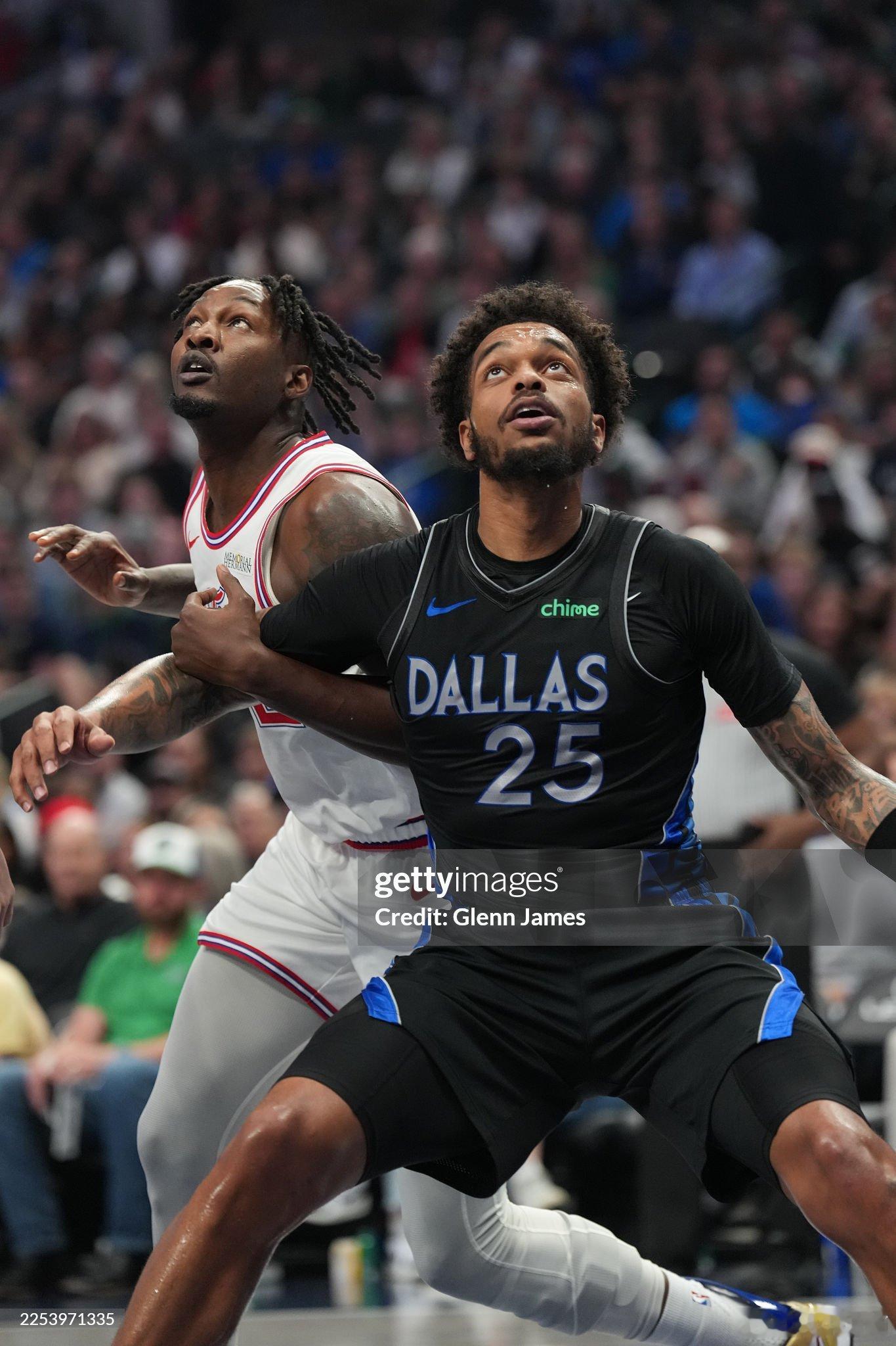 MFFL 伤病报告：常规赛第37场vs国王。PJ华盛顿（右脚踝扭伤）25%可能性