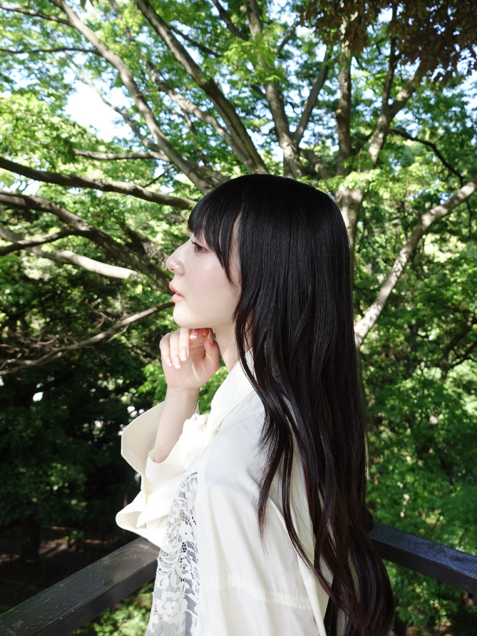 宮地すみれ「ひたいざか。ひなたざか かと思ったでしょ。大好きなドラマの聖地巡礼で