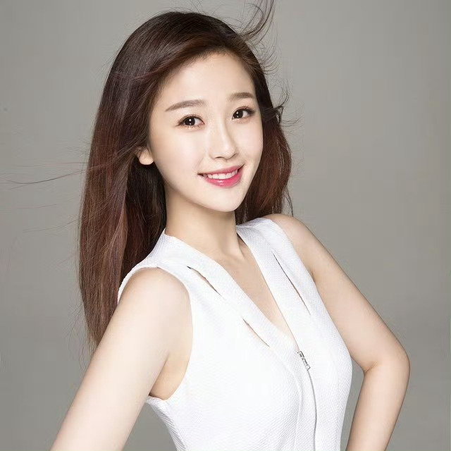虞书欣 2015.5.29inswhite  专栏 · 鱼
