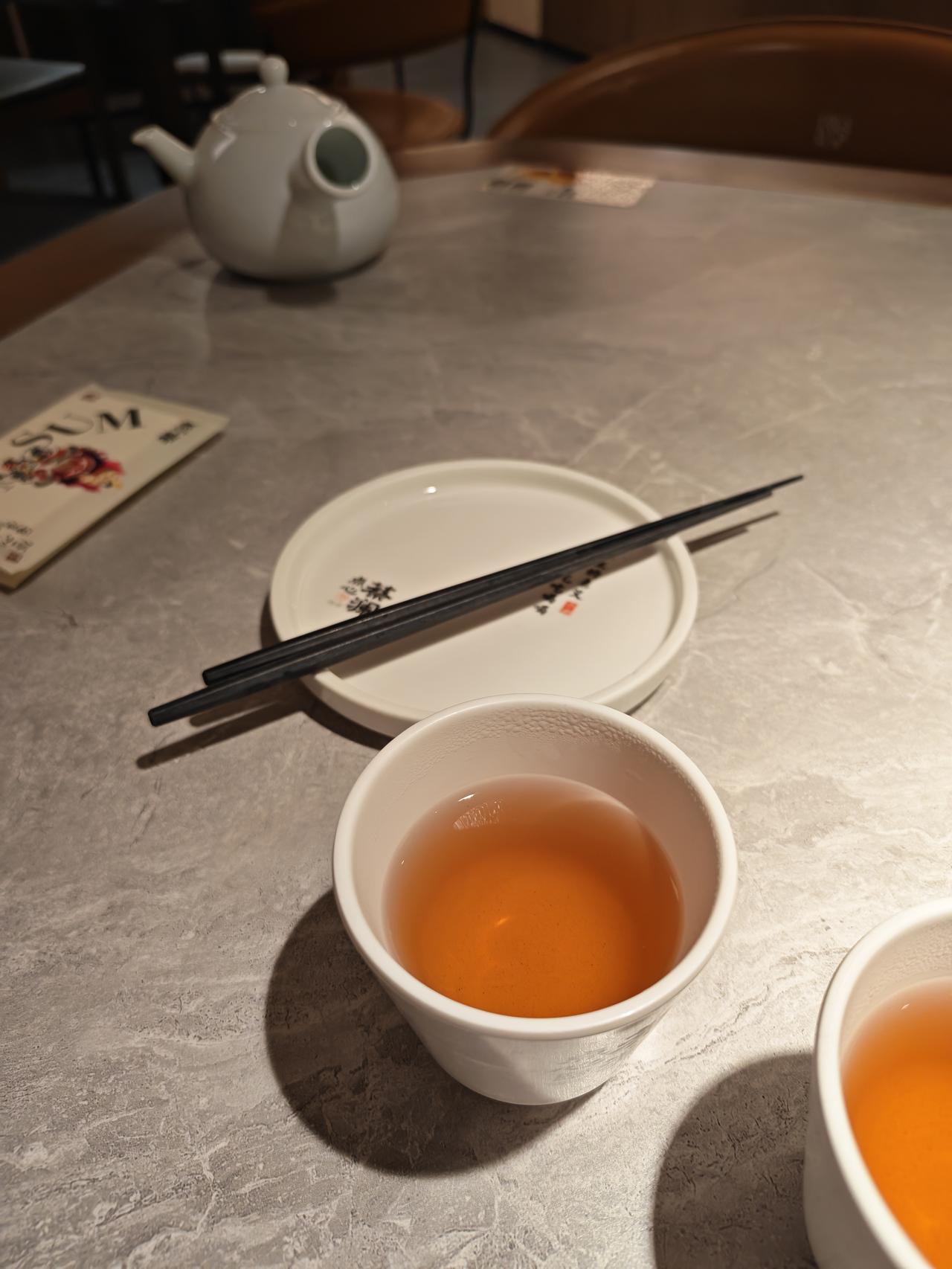 晒图笔记大赛今天在蔡澜点心吃了一些小吃一个小小的榴莲包，11块钱一个，下单的时候