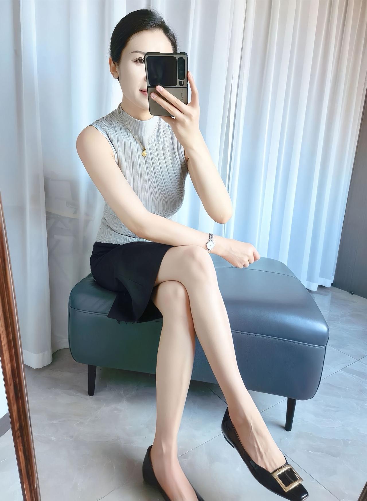 优雅气质穿搭，黑白配经典又时尚！