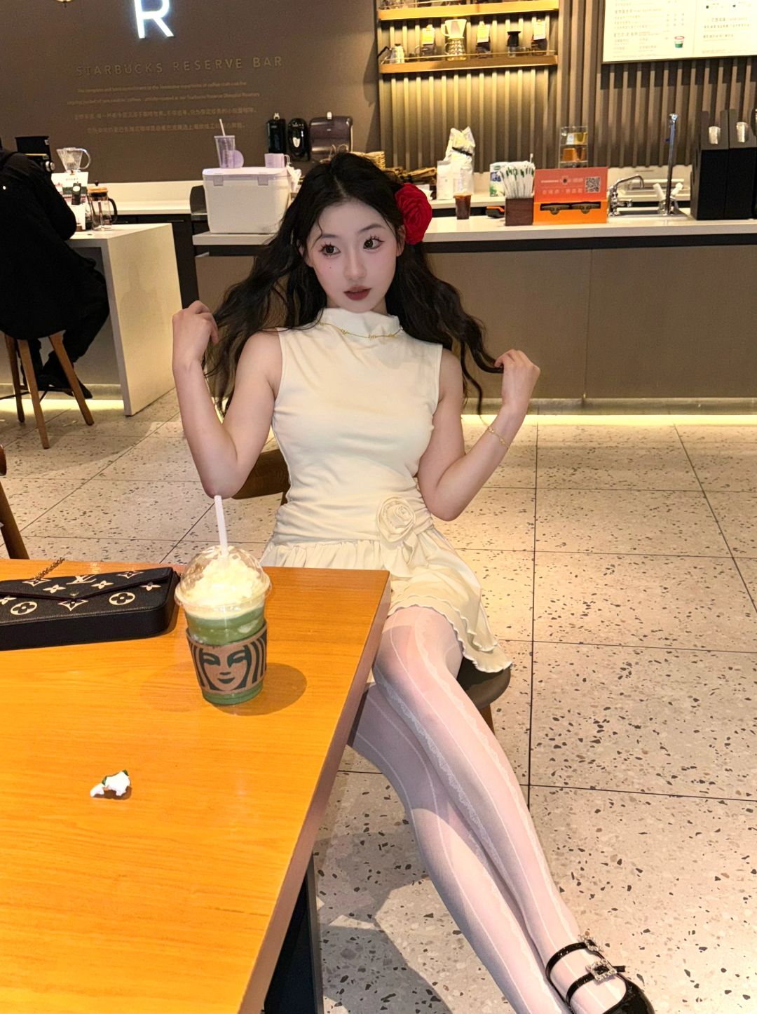 戴上这个花 感觉下秒就要跳起来了💃