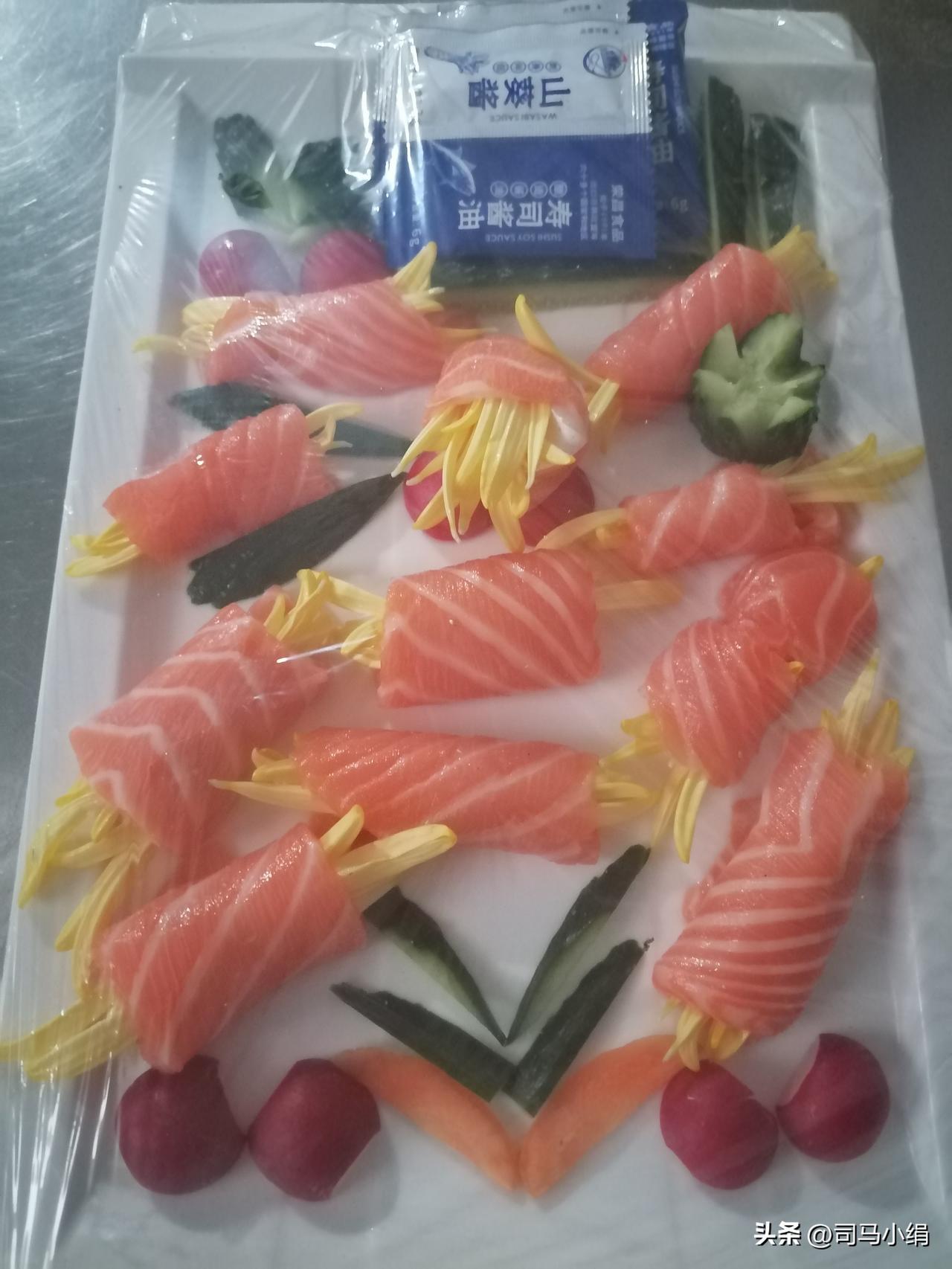 天南地北大拜年三文鱼刺身