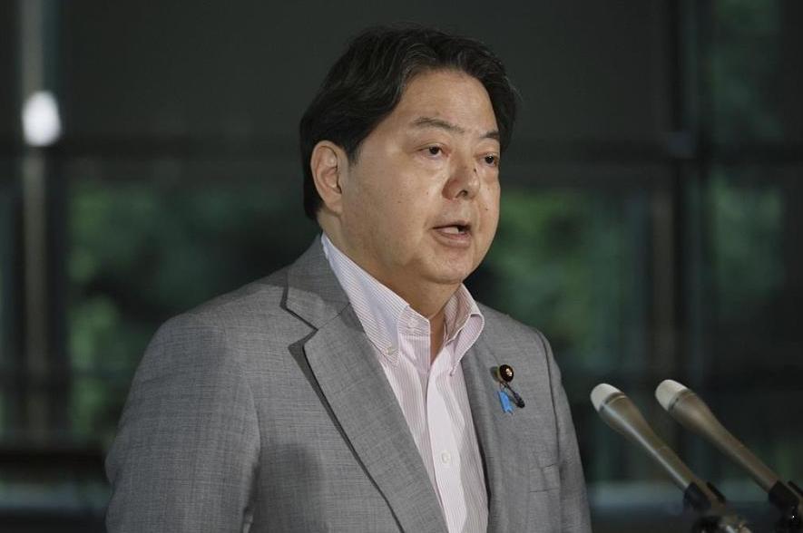 【高市早苗与林芳正曝出黑金丑闻，孙玉良：以道歉为盾岂能躲过惩罚】日本政坛风暴再起