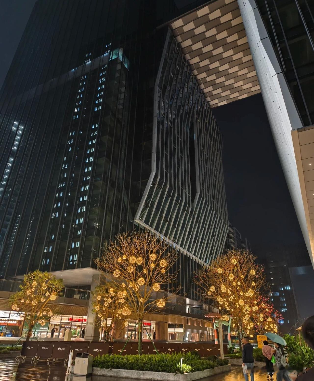 都说深圳有怀德，广州有猎德。

其实两者不在一个维度，资产规模深圳怀德村是广州猎