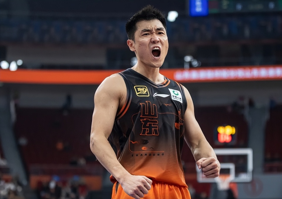 高诗岩今天拿到生涯第8次三双，三双数CBA历史第13，现役本土第一。本土历史第一