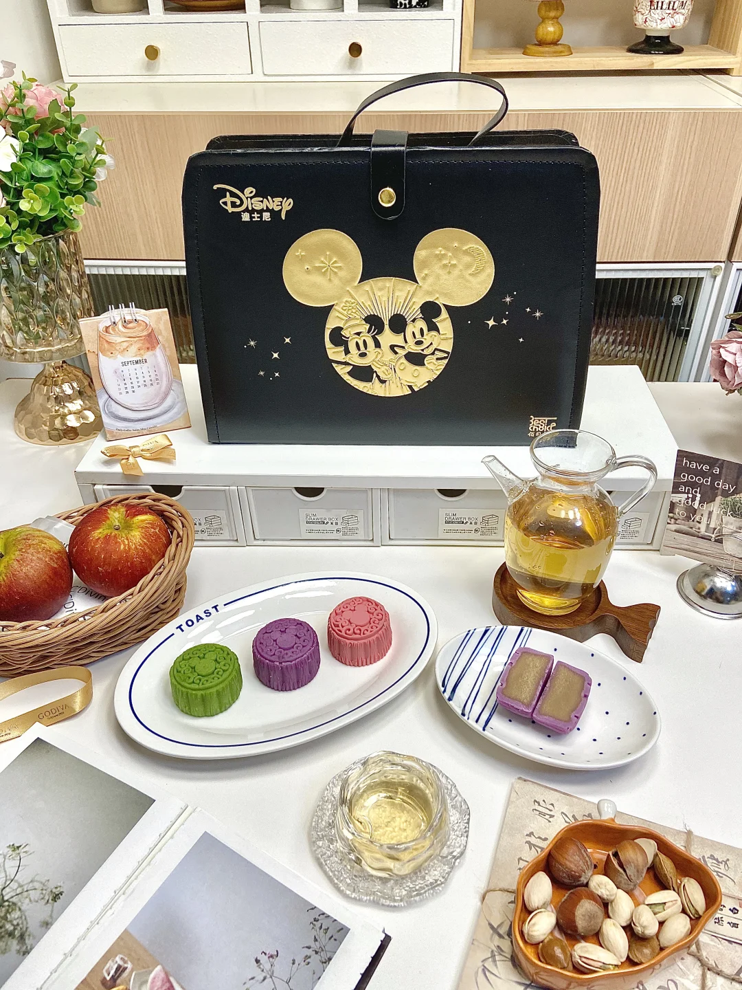 9命‼️谁家公司中秋发这个月饼啊！