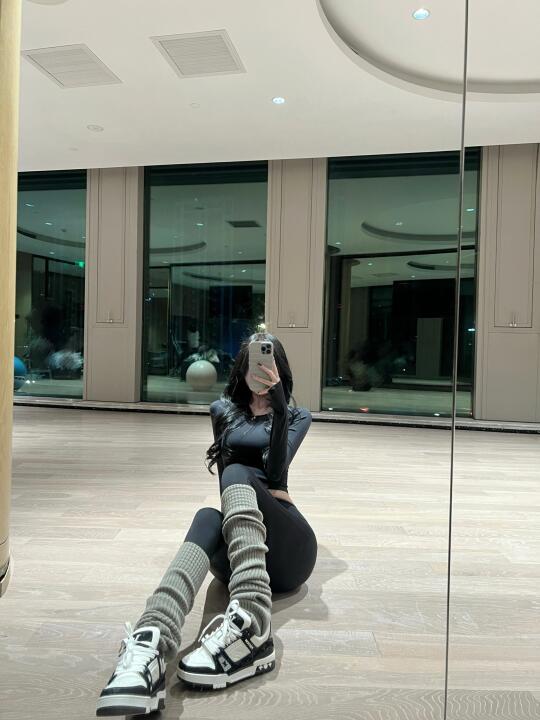 显瘦还得是黑色
