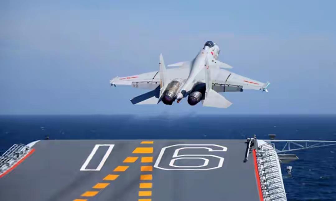 特朗普对华“出老千”，800万吨大豆反成中国王牌？解放军用炮火画下红线！  
